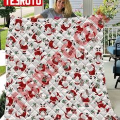 Christmas Fabric Studio E Peace & Goodwill Santa Claus Quilt Blanket