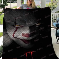 IT Pennywise Creepy Stare Quilt Blanket