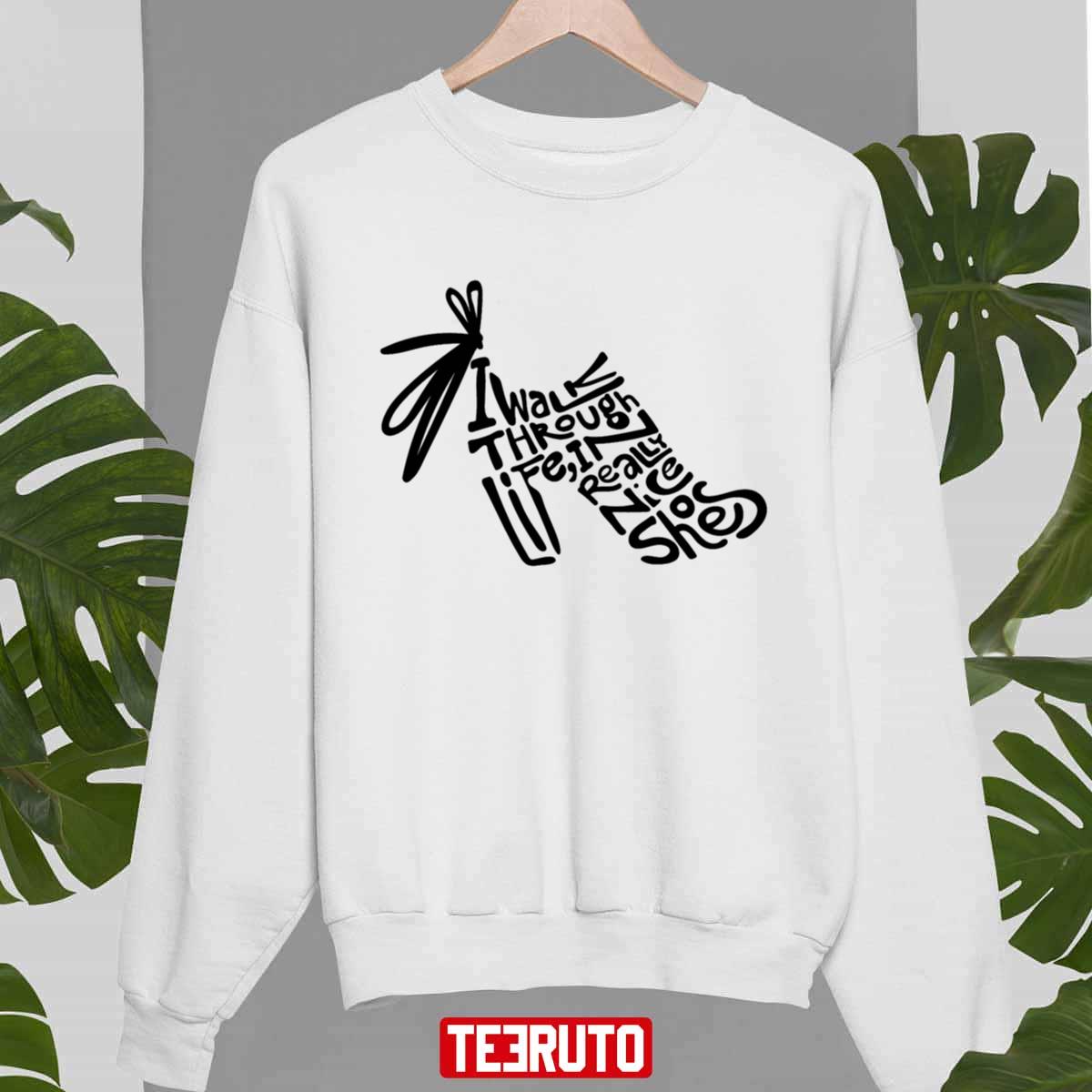 Alexis Rose On Schitt’s Creek I Don’t Skate Through Life David I Walk Through Life In Really Nice Sweatshirt