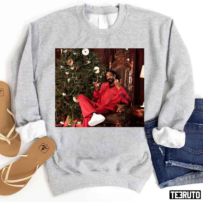 Snoop Dogg Christmas Unisex Sweatshirt
