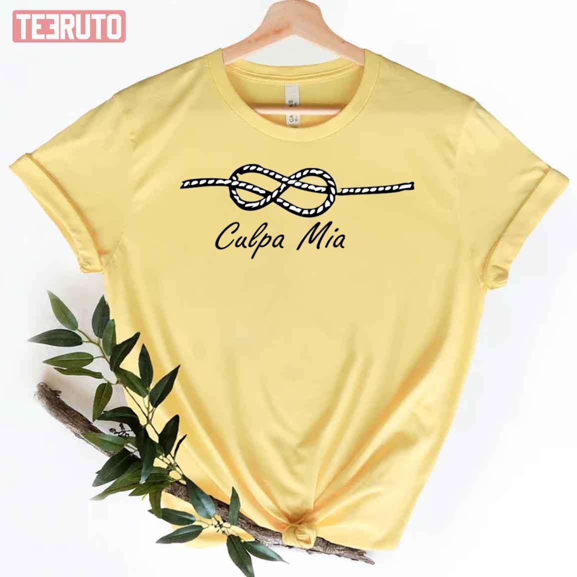 The Knot Art Culpa Mia Unisex T-Shirt