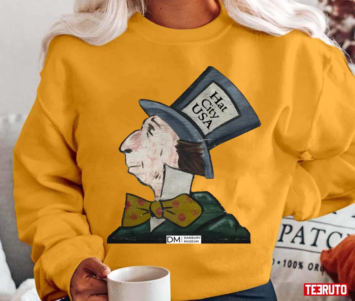 https://teeruto.com/wp-content/uploads/2023/11/danbury-hatter-90s-mad-hatter-unisex-t-shirt-7aldj.jpg